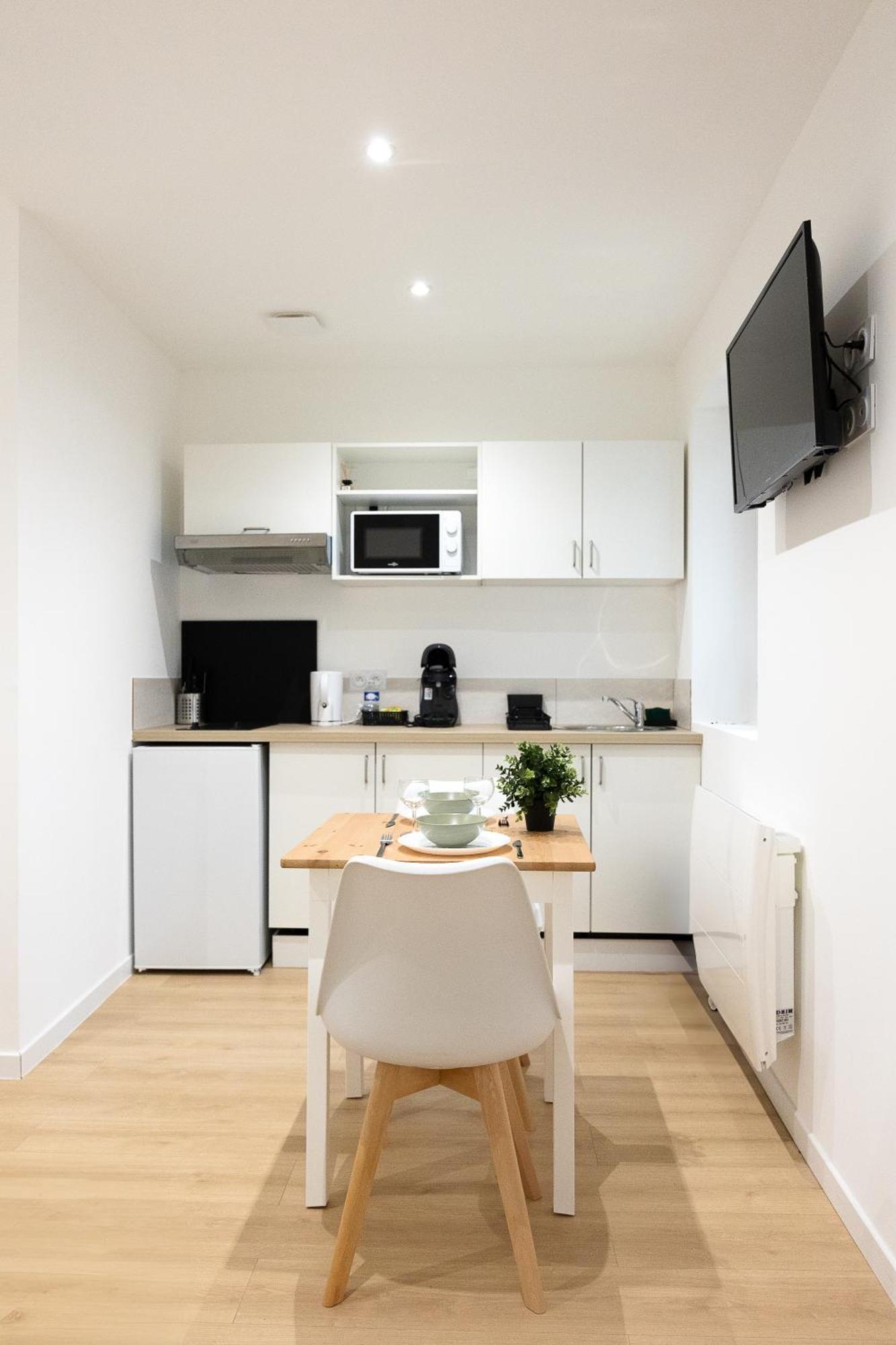 1225Location Apartment Cambrai Exterior photo